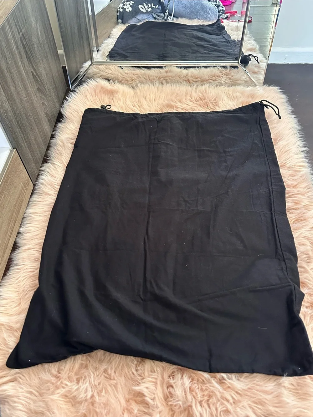 TUMI - XL Drawstring Dust Bag ~ luggage